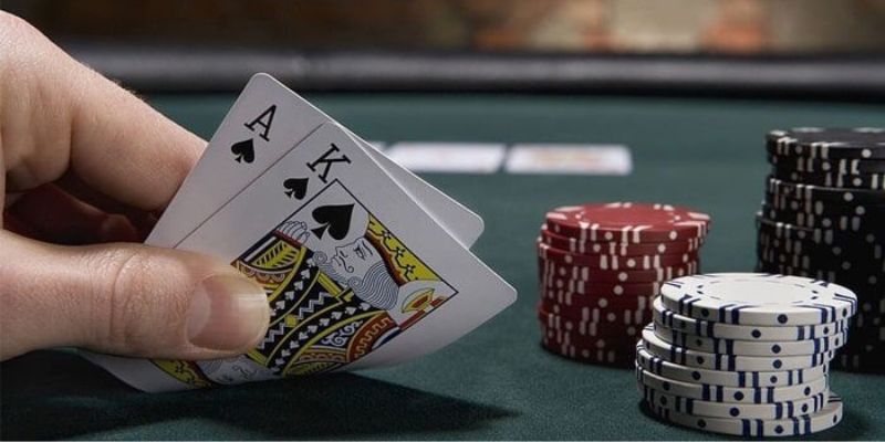 Áp dụng các mẹo chơi Xì tố tại sảnh game bài 98win